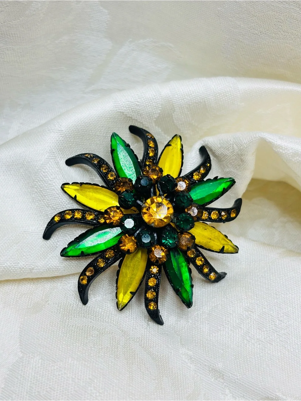 Vintage Selro Selini Brooch Amber Green Yellow Rhinestone